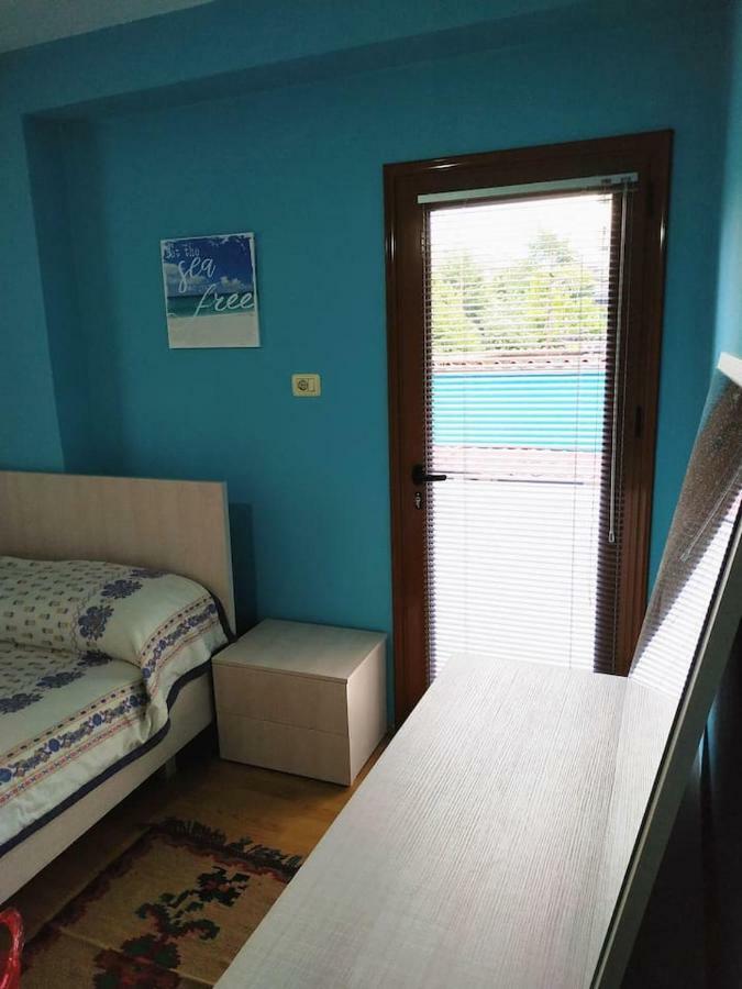 Lovely Apt At The Heart Of The City&Near The Lake Pogradec Exterior foto